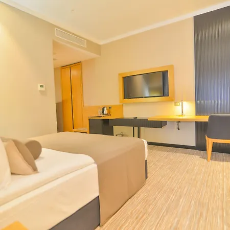 Serenity Comfort Hotel 5*