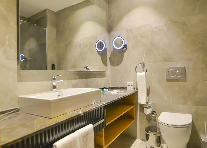 Serenity Comfort Hotel